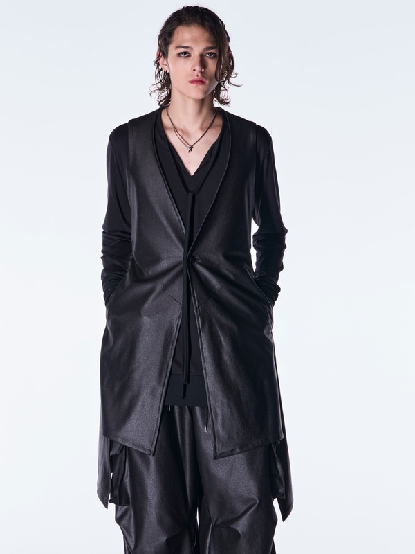 (ͽ���ʡ�8��9������ͽ��/kiryuyrik������奦����奦/BEATENJIKU Piping Flare T-Shirt/Black