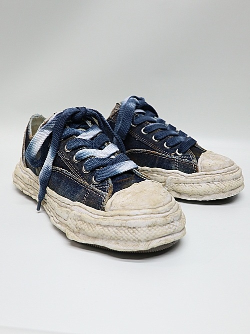 �㴰���Maison MIHARA YASUHIRO�� PETERSON 23-original sole washed denim low-top sneakers/BLUE