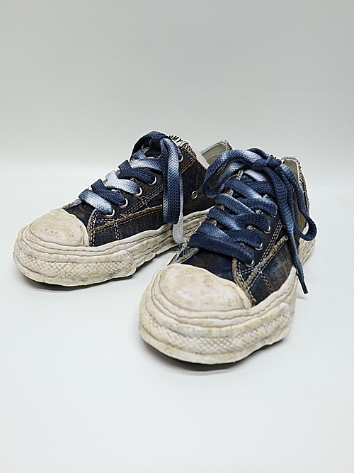 �㴰���Maison MIHARA YASUHIRO�� PETERSON 23-original sole washed denim low-top sneakers/BLUE