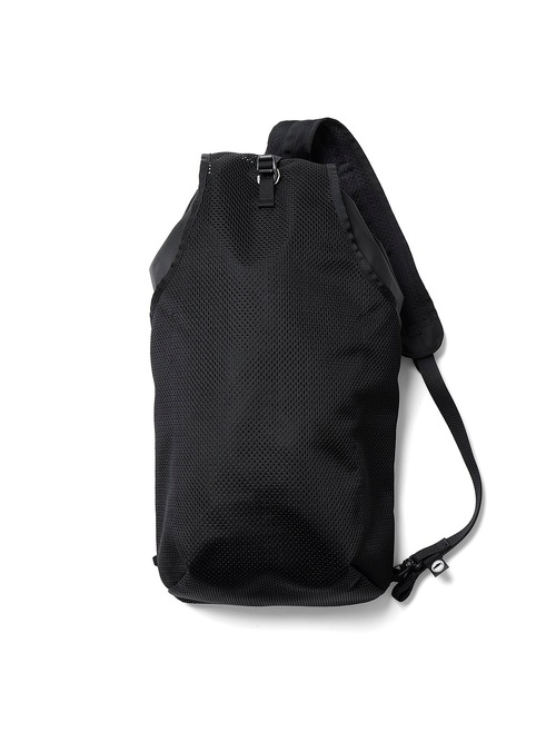 RIPVANWINKLE����åץ����󥦥��󥯥�/Rough ox �� Heavy mesh SLING BODY BAG/BLACK