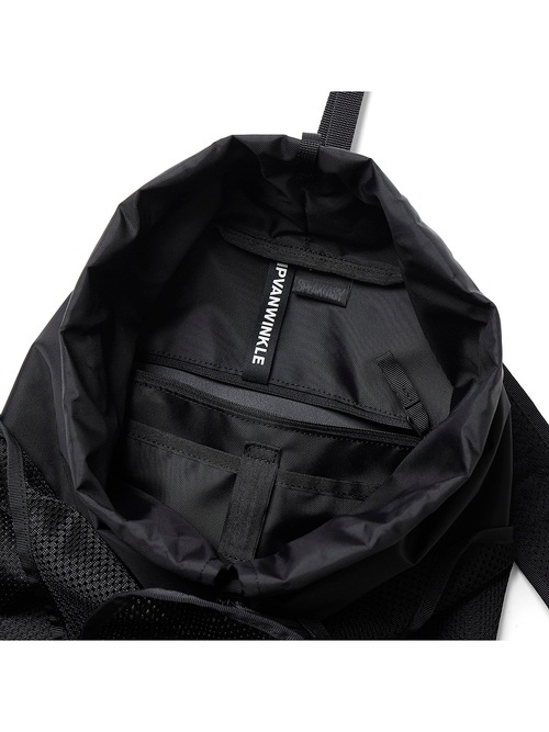 RIPVANWINKLE����åץ����󥦥��󥯥�/Rough ox �� Heavy mesh SLING BODY BAG/BLACK