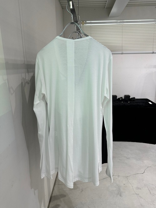 (ͽ���ʡ�3��4������ͽ��/kiryuyrik������奦����奦/BEATENJIKU W-Frill-V-Neck-T/White