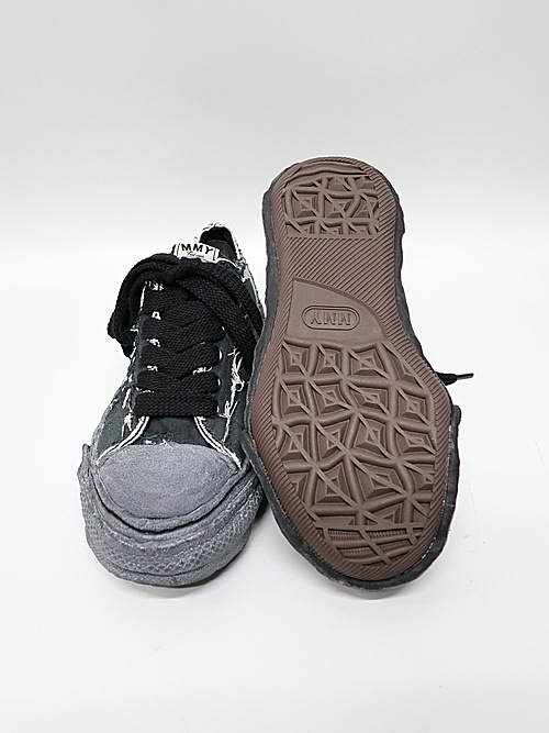 Maison MIHARA YASUHIRO��PETERSON23/original sole ripping and overdyeing canvas Low-Top sneaker/BLK/BLK