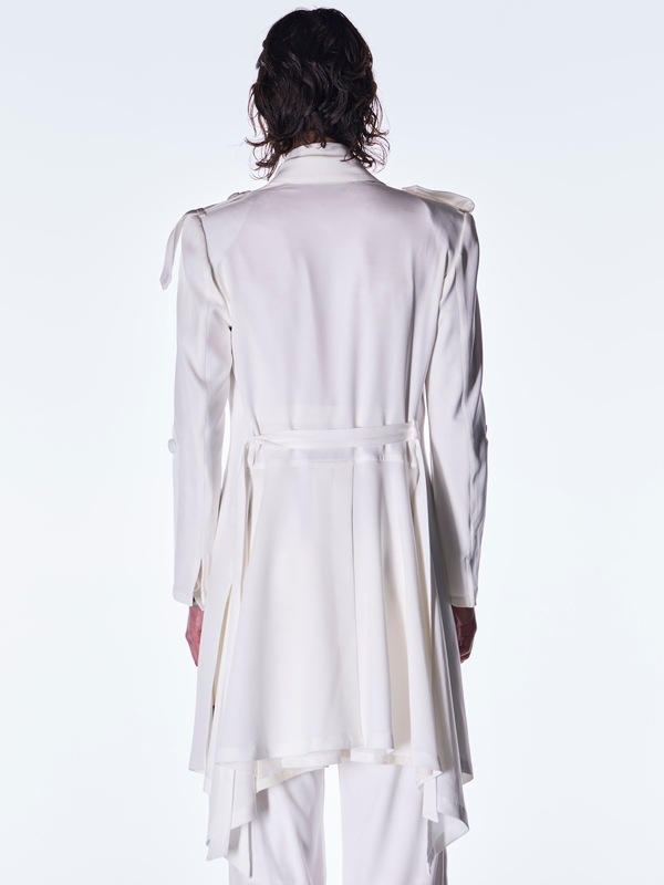 (ͽ���ʡ�8������9������ͽ��/kiryuyrik������奦����奦/Back Satin Goth Jacket��/White