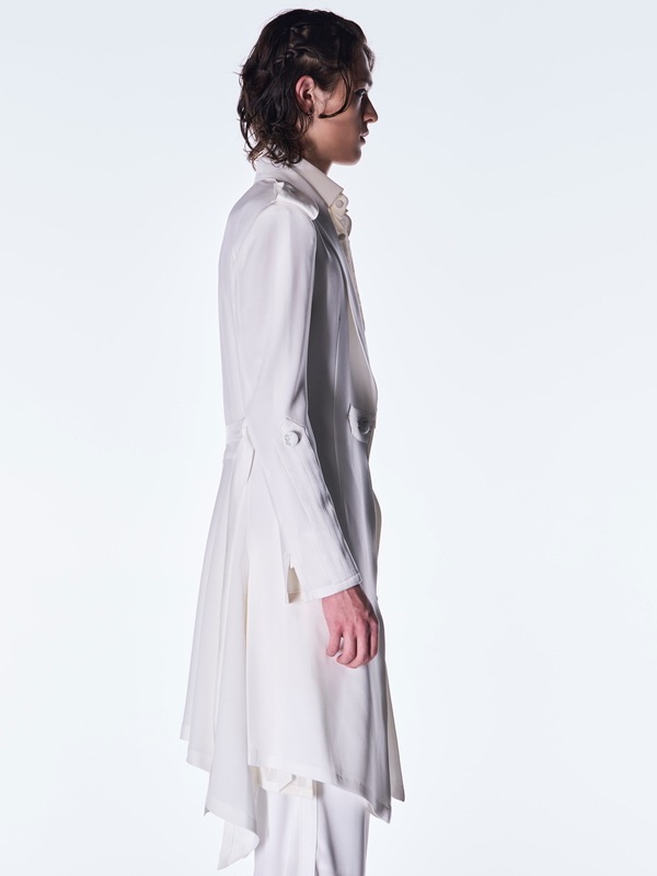 (ͽ���ʡ�8������9������ͽ��/kiryuyrik������奦����奦/Back Satin Goth Jacket��/White