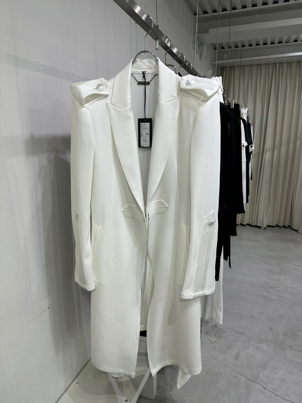 (ͽ���ʡ�8������9������ͽ��/kiryuyrik������奦����奦/Back Satin Goth Jacket��/White