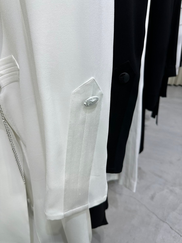(ͽ���ʡ�8������9������ͽ��/kiryuyrik������奦����奦/Back Satin Goth Jacket��/White