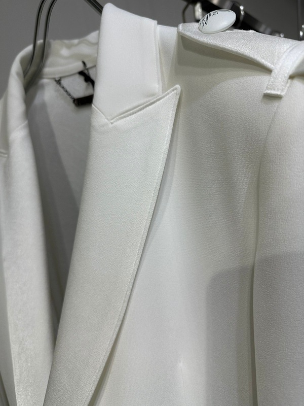 (ͽ���ʡ�8������9������ͽ��/kiryuyrik������奦����奦/Back Satin Goth Jacket��/White
