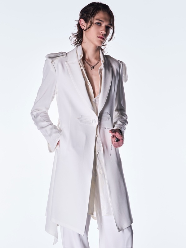 (ͽ���ʡ�8������9������ͽ��/kiryuyrik������奦����奦/Back Satin Goth Jacket��/White