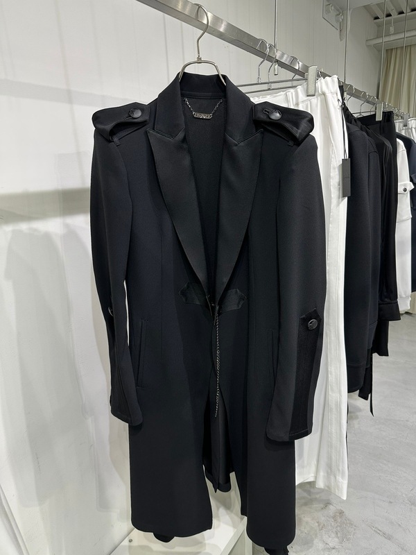 (ͽ���ʡ�8������9������ͽ��/kiryuyrik������奦����奦/Back Satin Goth Jacket��/Black