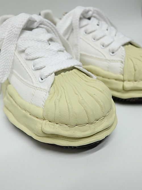 Maison MIHARA YASUHIRO"BLAKEY" VL OG Sole Canvas Low-top Sneaker/ WHT.