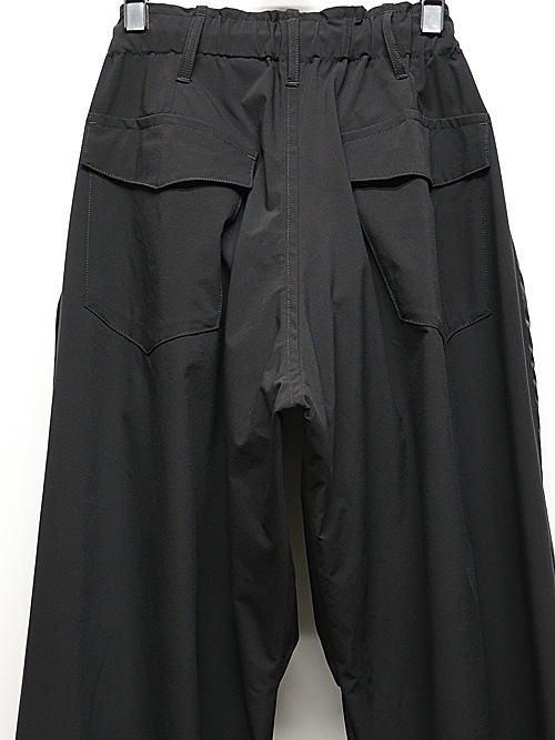 �㴰���THE ONENESS�������ͥ�/Sustinable Tuffeta Line Loose Pants/Black&BlackLINE