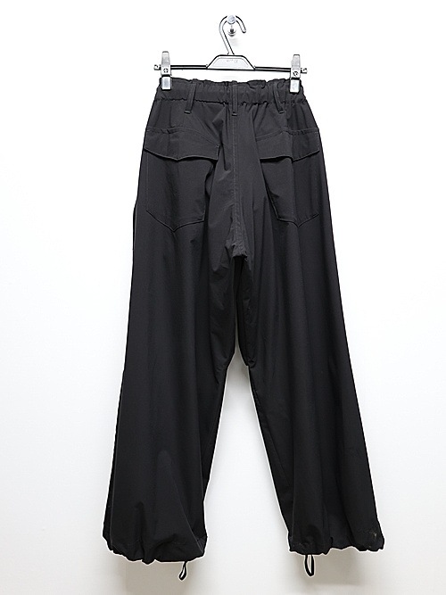 �㴰���THE ONENESS�������ͥ�/Sustinable Tuffeta Line Loose Pants/Black&BlackLINE