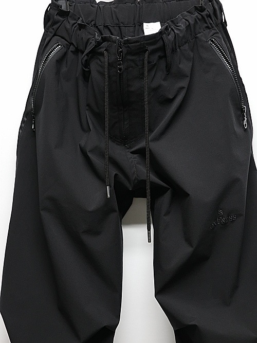 �㴰���THE ONENESS�������ͥ�/Sustinable Tuffeta Line Loose Pants/Black&BlackLINE