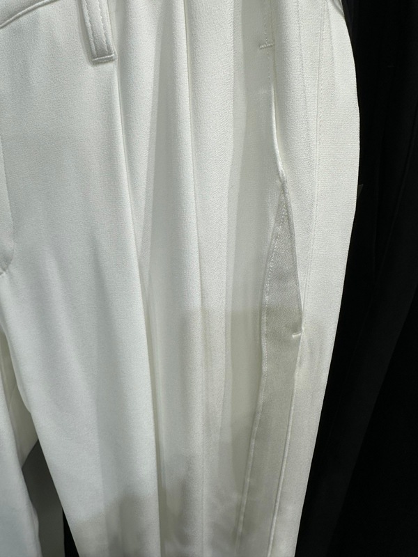 (ͽ���ʡ�8������9������ͽ��/kiryuyrik������奦����奦/Back Satin Wide Slacks/White