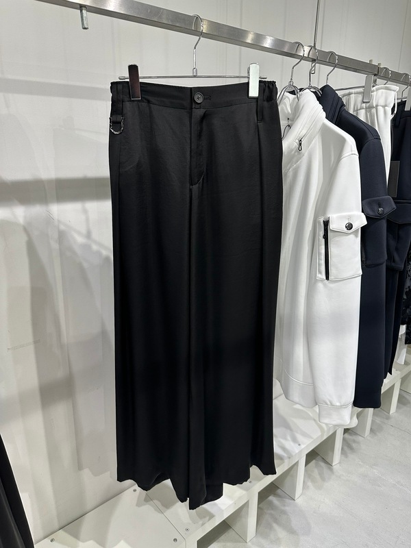 (ͽ���ʡ�8������9������ͽ��/kiryuyrik������奦����奦/Vintage Satin Wide Tuck Slacks/Black
