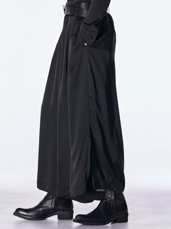(ͽ���ʡ�8������9������ͽ��/kiryuyrik������奦����奦/Vintage Satin Wide Tuck Slacks/Black