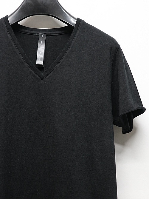 wjk�����֥른��������/cut-off V-neck S/S/deep black