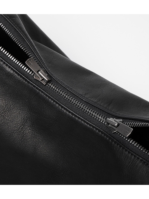 RIPVANWINKLE����åץ����󥦥��󥯥�/�ܰе� LEATHER MULTI SHOULDER BAG/BLACK