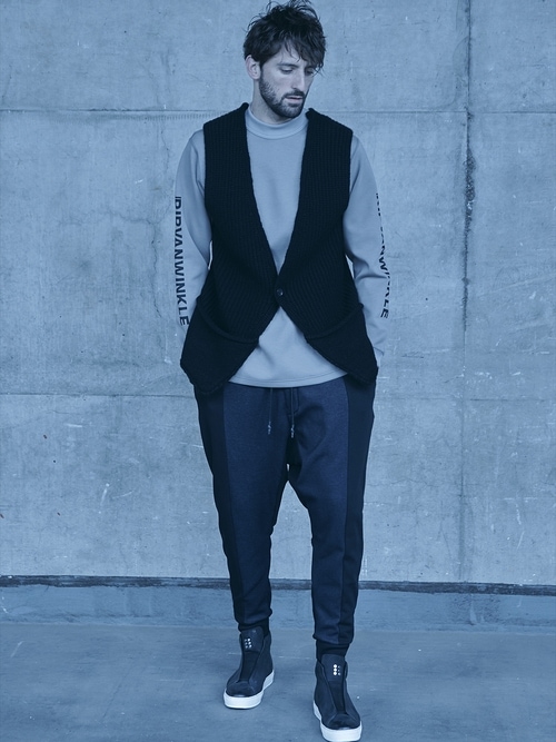 RIPVANWINKLEåץ󥦥󥯥/3GGWOOL KNIT GILLET/BLACK