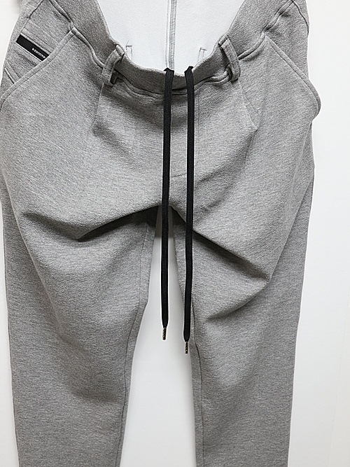 RESOUND CLOTHING���ꥵ����ɥ���������/TIGHT TAPERD CHRIS EASY blister TUCK PANTS/GREY