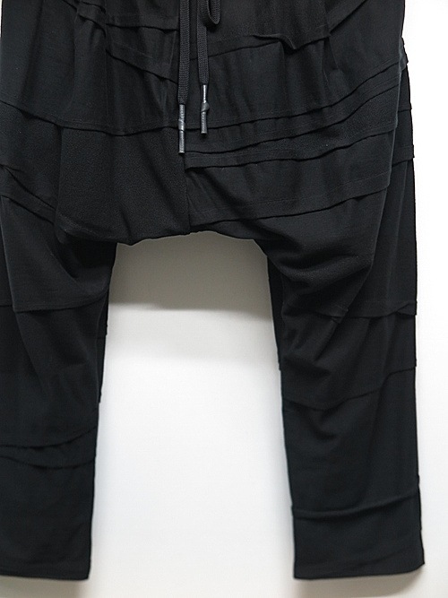 �㴰���nude:masahiko maruyama ���̡���:�ޥ��ҥ��ޥ���/2 TUCKS DROP CROTCH PANTS/Black