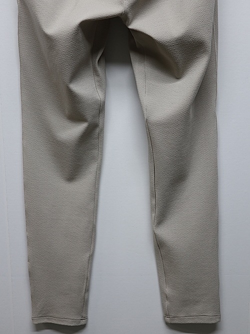 RESOUND CLOTHING���ꥵ����ɥ���������/TIGHT TAPERD CHRIS EASY blister TUCK PANTS/BEIGE