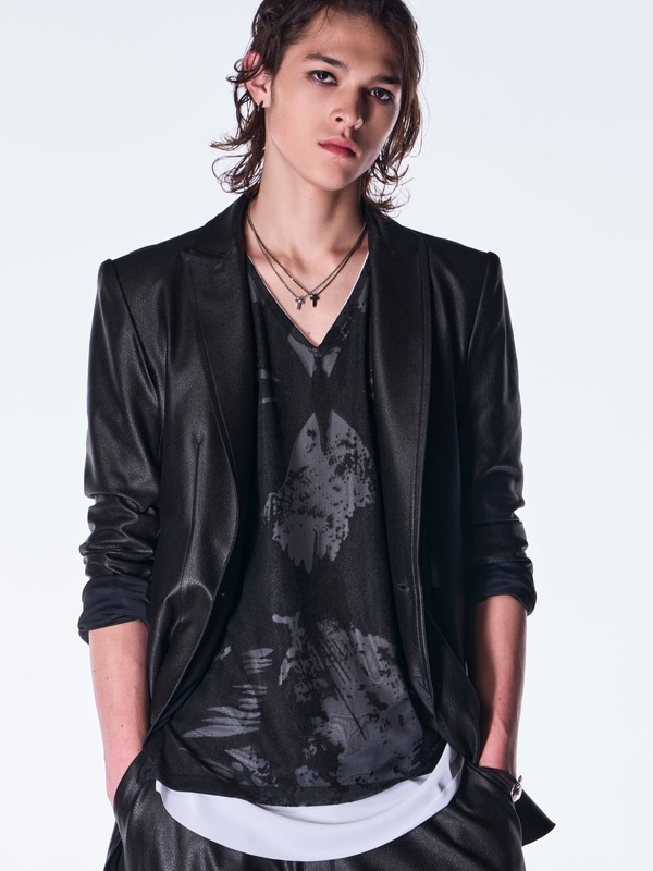 (ͽ���ʡ�8������9������ͽ��/kiryuyrik������奦����奦/Opal Mesh Layered T-Shirt/BlackWhite