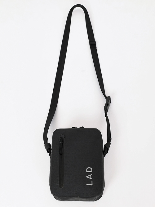 LAD MUSICIAN����å� �ߥ塼�������/WELDER MINI SHOULDER BAG/BLACK��REFLECTOR