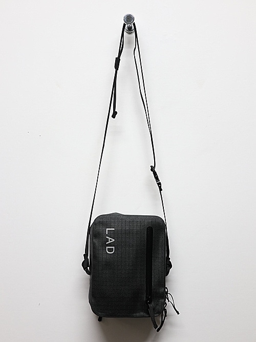 LAD MUSICIAN����å� �ߥ塼�������/WELDER MINI SHOULDER BAG/BLACK��REFLECTOR