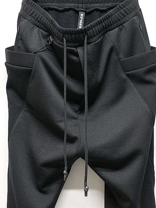 RIPVANWINKLEåץ󥦥󥯥/Υ롼 JODHPUR JERSEY PANTS/BLACK