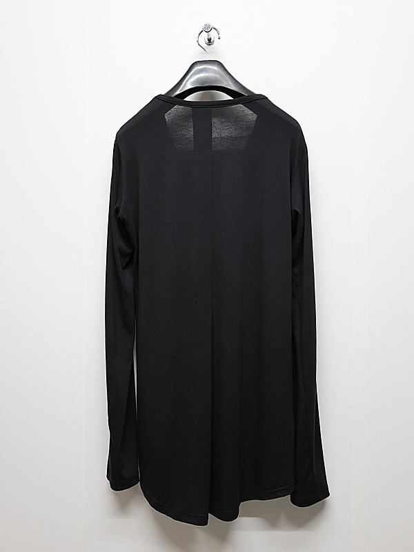 (ͽ���ʡ�8������9������ͽ��/kiryuyrik������奦����奦/BEATENJIKU V Neck T-Shirt/Black