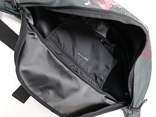 �㴰���LAD MUSICIAN����å� �ߥ塼�������/BODY BAG BACKET OF ROSE/GRAY