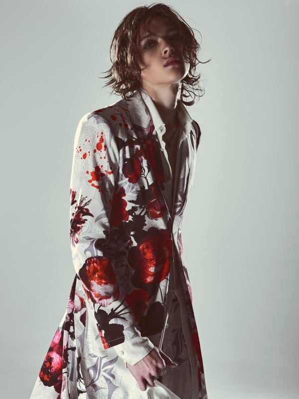 (ͽ���ʡ�9������10������ͽ��/kiryuyrik������奦����奦/Goth Flora Suede Satin Flare Jacket/White
