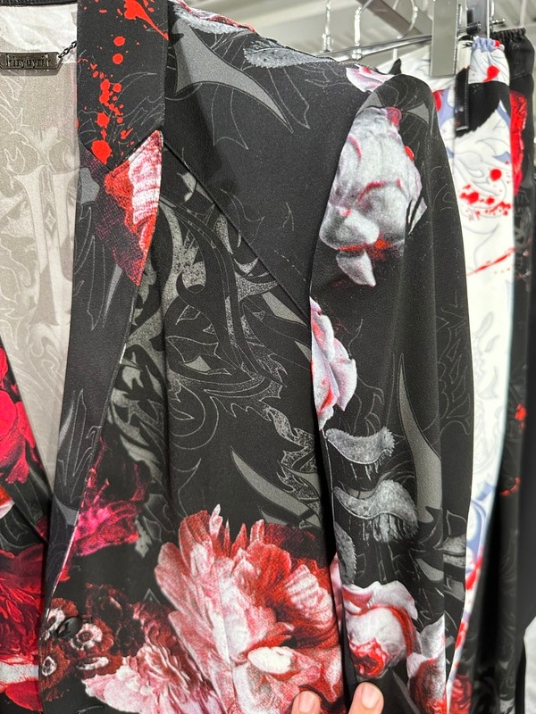 (ͽ���ʡ�9������10������ͽ��/kiryuyrik������奦����奦/Goth Flora Suede Satin Flare Jacket/Black