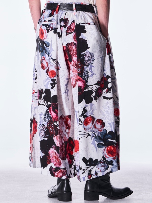 (ͽ���ʡ�9������10������ͽ��/kiryuyrik������奦����奦/Goth Flora Suede Satin Wide Tuck Slacks/White