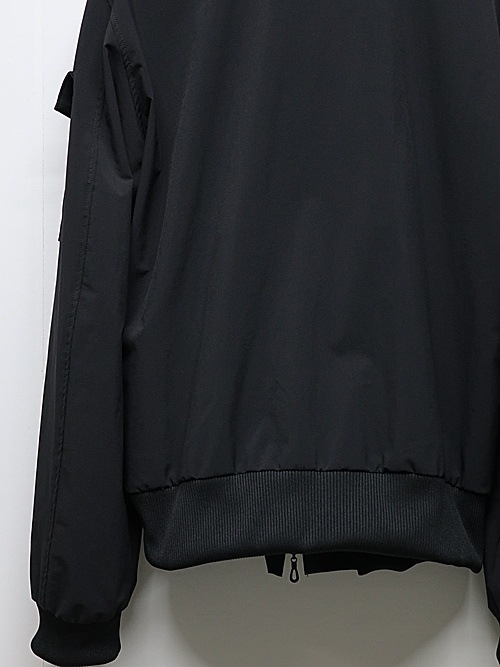 (ͽ���ʡ�1��2������ͽ��/THE ONENESS�������ͥ�/Re Ny 4Way������ Stand Collar Blouson/Black