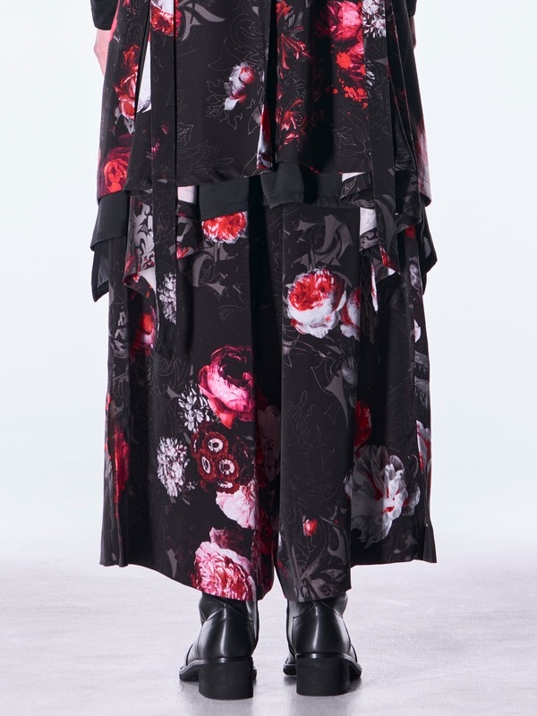 (ͽ���ʡ�9������10������ͽ��/kiryuyrik������奦����奦/Goth Flora Suede Satin Wide Tuck Slacks/Black