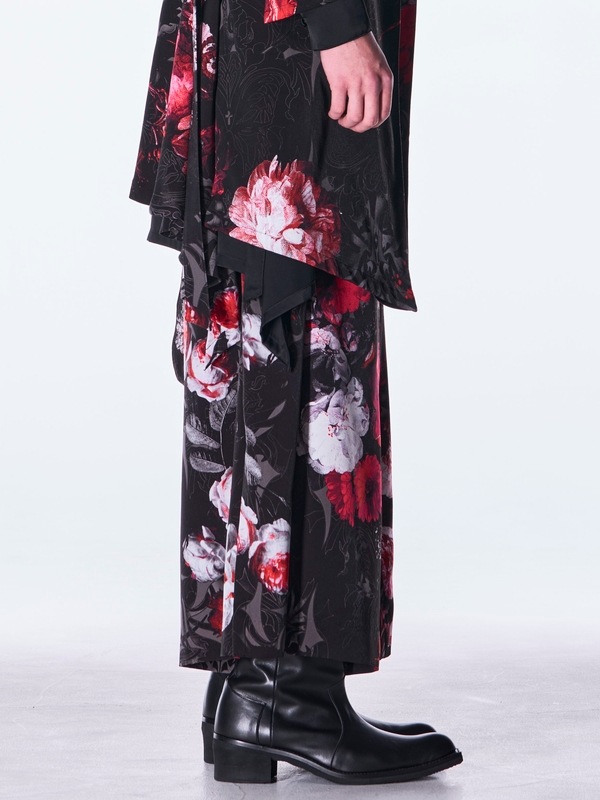 (ͽ���ʡ�9������10������ͽ��/kiryuyrik������奦����奦/Goth Flora Suede Satin Wide Tuck Slacks/Black