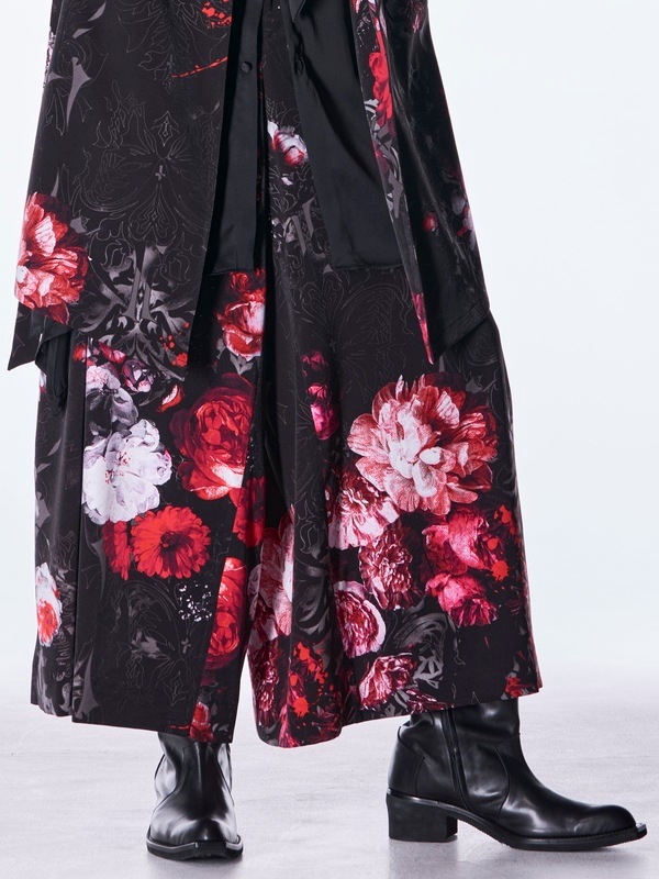 (ͽ���ʡ�9������10������ͽ��/kiryuyrik������奦����奦/Goth Flora Suede Satin Wide Tuck Slacks/Black