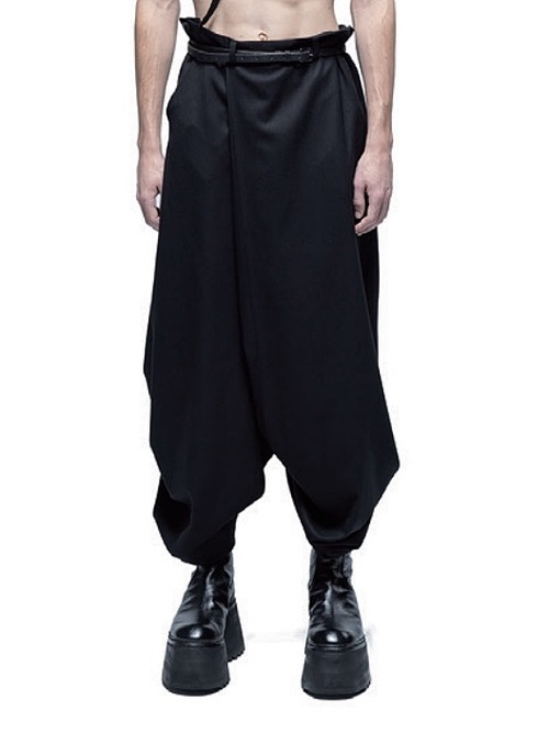 (ͽ)89ͽ/JULIUSꥦ/WOOL/VISCOSE CREPE TROUSERS4/BLACK