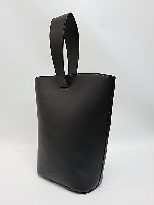 Ground Y饦ɥ磻/ARTIFICIAL LEATHER BUCKET TOTE/BLK