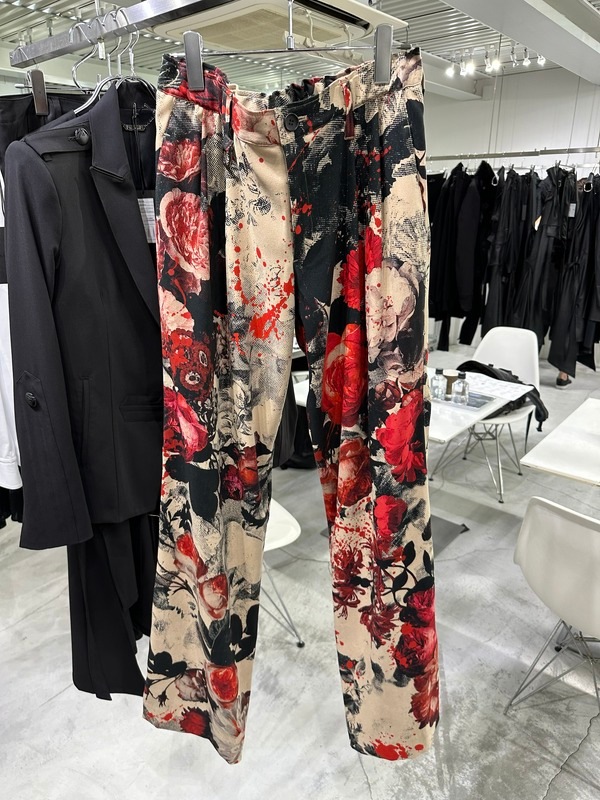 (ͽ���ʡ�9������10������ͽ��/kiryuyrik������奦����奦/Beige Flora Wide Slacks/Beige