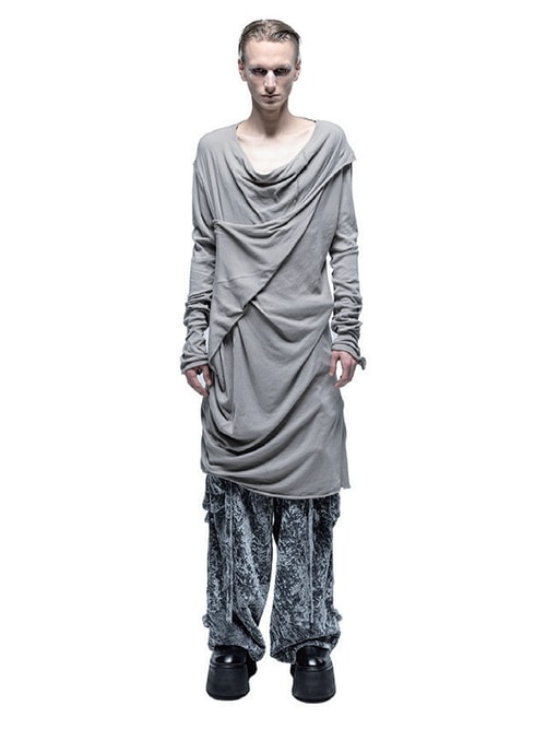 (ͽ)89ͽ/JULIUSꥦ/TEXTURE JERSEY CUT & SEWN4/CEMENT