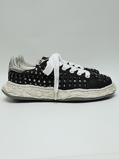 Maison MIHARA YASUHIROCHARLES original sole studded canvas Low-Top sneakers/BLK