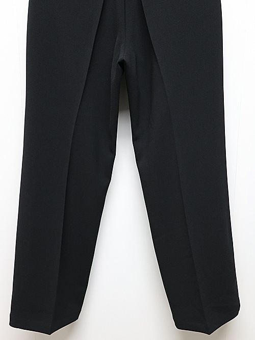 ATTACHMENT�������å�����/PE STRETCH DOUBLE CLOTH BELTED STRAIGHT TROUSERS/BLACK