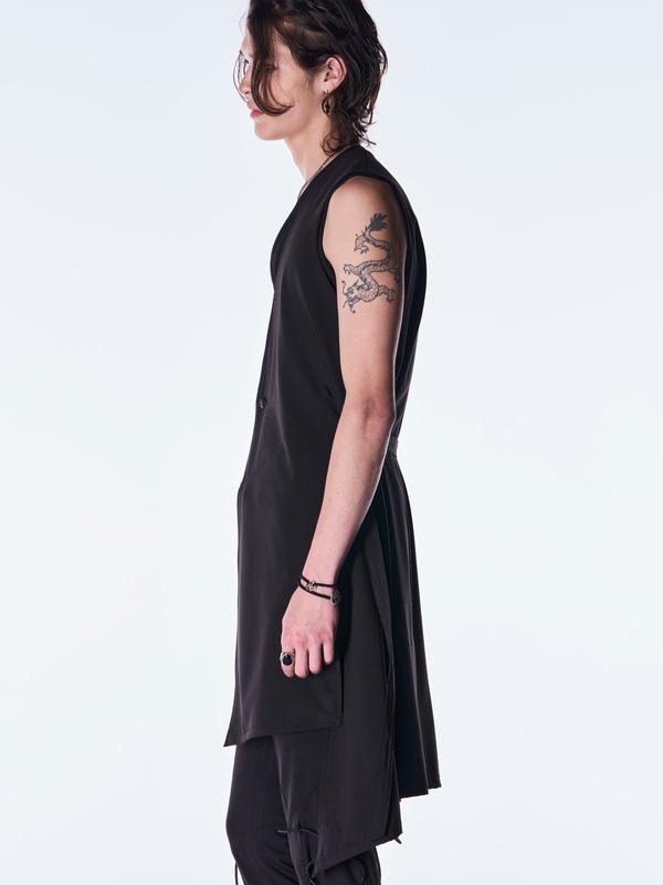 (ͽ���ʡ�9������10������ͽ��/kiryuyrik������奦����奦/PE Gabardine Flare Vest/Black