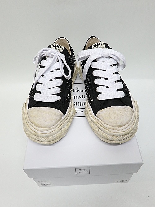 Maison MIHARA YASUHIRO��PETERSON 23 /Original Sole Studded Paint Canvas Low-Top Sneaker/BLACK
