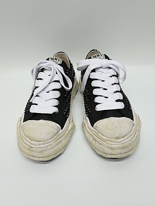 Maison MIHARA YASUHIRO��PETERSON 23 /Original Sole Studded Paint Canvas Low-Top Sneaker/BLACK