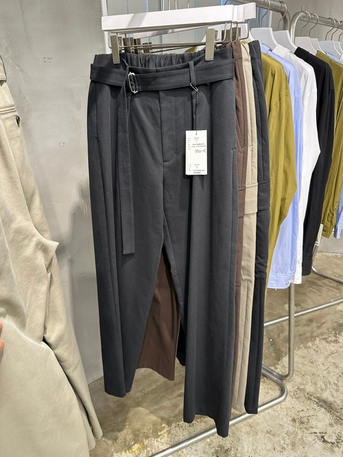 (ͽ���ʡ�7��8������ͽ��/ATTACHMENT�������å�����/CO/TEN POWDERY DOUBLE CROTH BELTED WIDE TROUSERS/BLACK